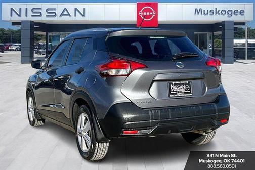 2019 Nissan Kicks S