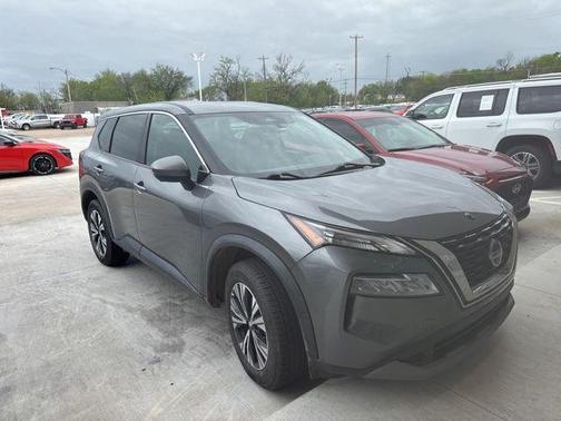 Gun Metallic 2021 Nissan Rogue SV