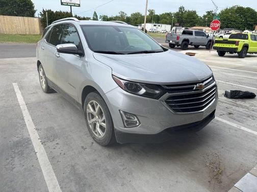 Silver Ice Metallic 2018 Chevrolet Equinox Premier