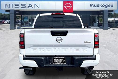 Glacier White 2026 Nissan Frontier SV
