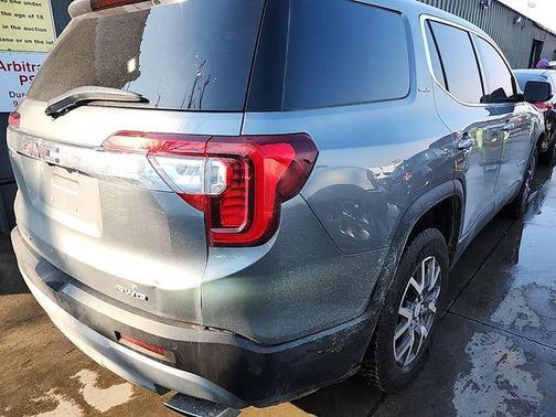 2022 GMC Acadia AWD SLE