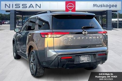 2024 Nissan Pathfinder SV 4WD