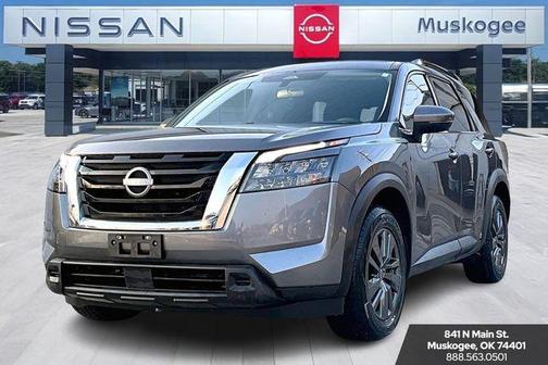 2024 Nissan Pathfinder SV 4WD