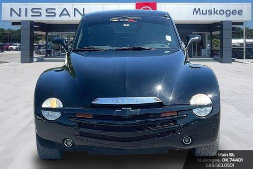 Smokin Asphalt 2004 Chevrolet SSR Base