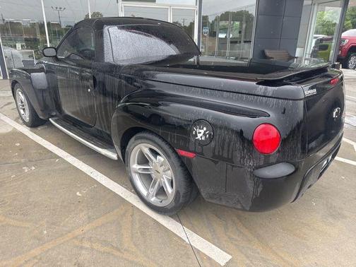 Smokin' Asphalt 2004 Chevrolet SSR Base