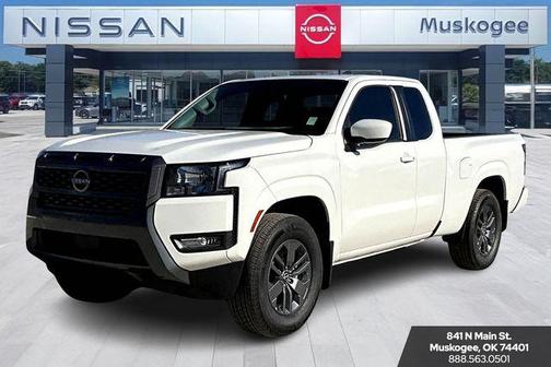 Glacier White 2025 Nissan Frontier SV