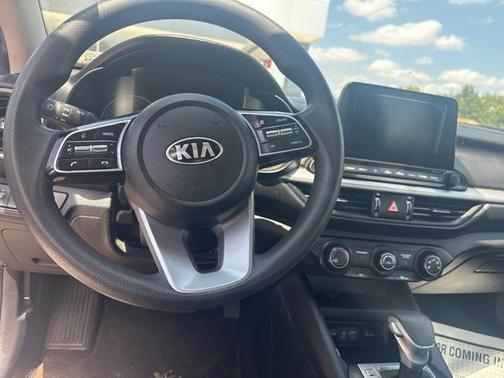 2021 Kia Forte FE