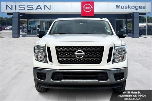 2019 Nissan Titan SV