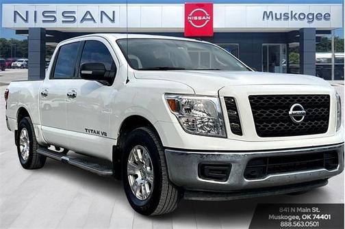 2019 Nissan Titan SV