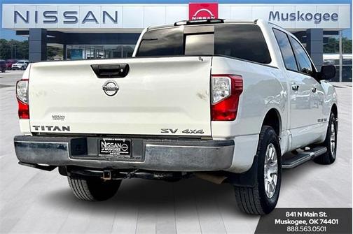 2019 Nissan Titan SV