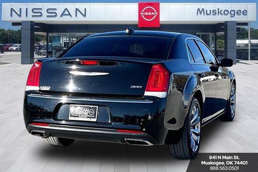 2019 Chrysler 300 Touring