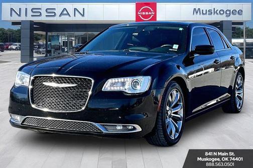 2019 Chrysler 300 Touring