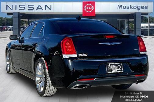 2019 Chrysler 300 Touring