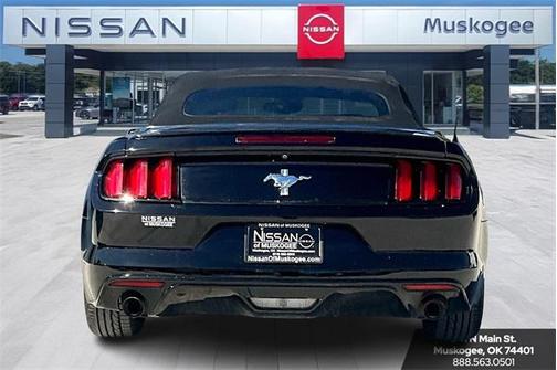 2015 Ford Mustang V6