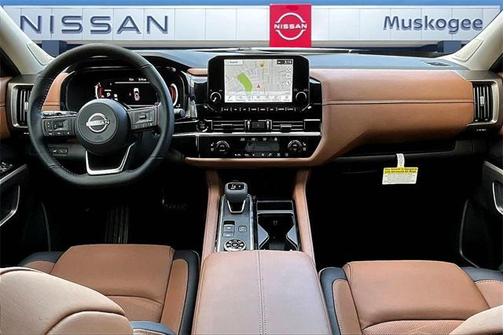 2025 Nissan Pathfinder Platinum 4WD