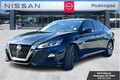 2022 Nissan Altima 2.5 SV