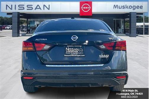 2022 Nissan Altima 2.5 SV
