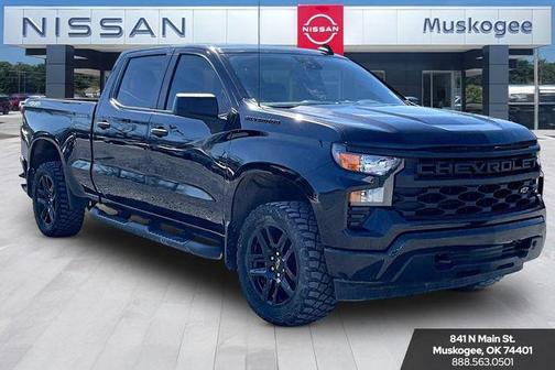 2023 Chevrolet Silverado 1500 Custom