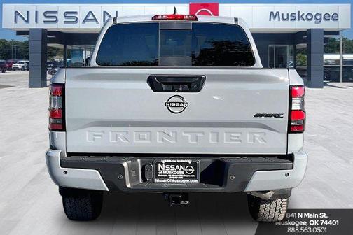 Boulder Gray Pearl 2027 Nissan Frontier SV