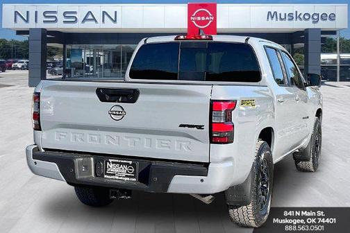 Boulder Gray Pearl 2027 Nissan Frontier SV