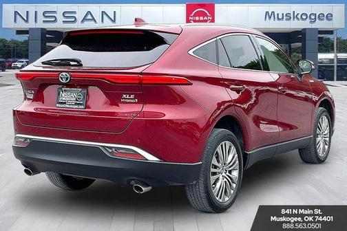 Ruby Flare Pearl 2021 Toyota Venza XLE