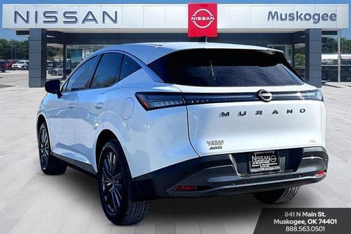Everest White Pearl Tricoat 2026 Nissan Murano SL