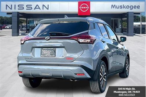 2021 Nissan Kicks SV