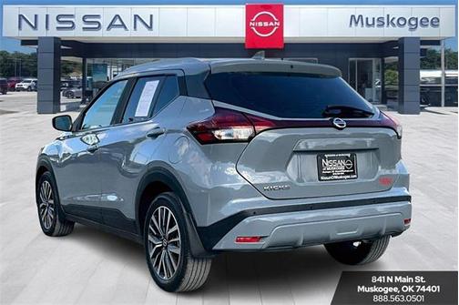 2021 Nissan Kicks SV