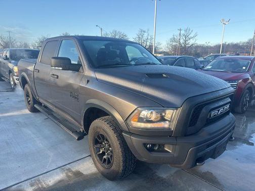 2021 RAM 1500 Classic SLT
