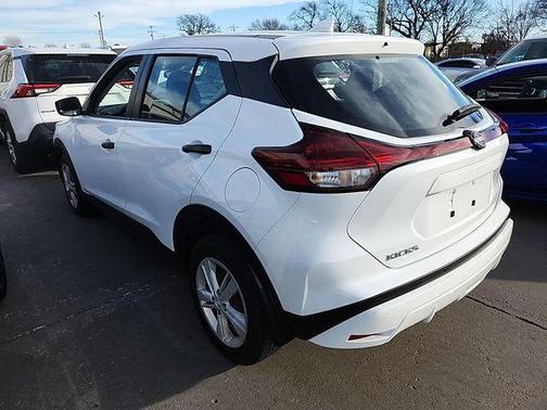 2024 Nissan Kicks S