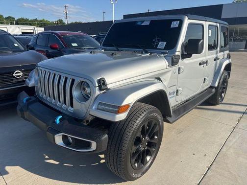 Silver Zynith Clearcoat 2022 Jeep Wrangler Unlimited 4xe Sahara