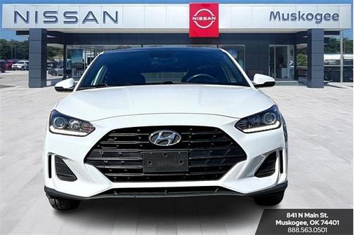 2020 Hyundai Veloster 2