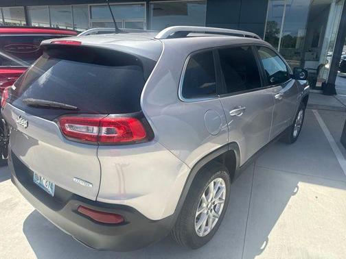 Billet Silver Metallic Clearcoat 2018 Jeep Cherokee Latitude Plus