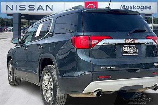 2019 GMC Acadia SLE-2