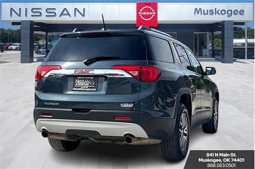 2019 GMC Acadia SLE-2