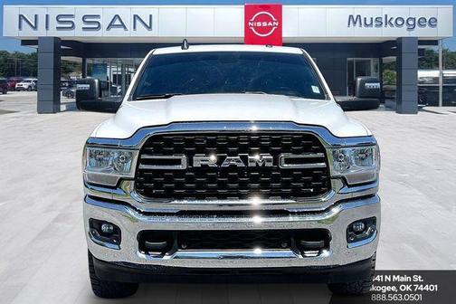 Bright White Clearcoat 2024 RAM 2500 Big Horn Crew Cab 4x4 6'4' Box