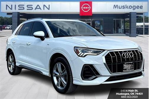 2019 Audi Q3 2.0T S line Premium Plus