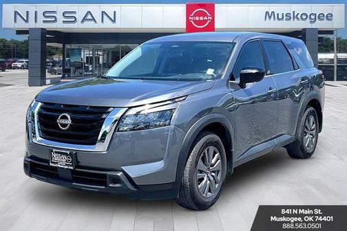 Gun Metallic 2025 Nissan Pathfinder S FWD