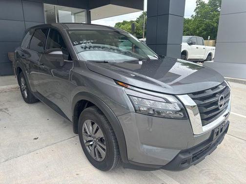 Gun Metallic 2025 Nissan Pathfinder S FWD