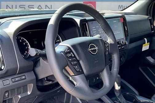 Super Black 2026 Nissan Frontier SV