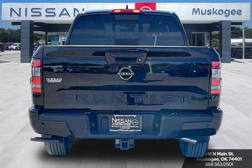 Super Black 2026 Nissan Frontier SV