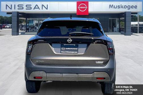 Canyon Bronze Metallic 2026 Nissan Kicks SV