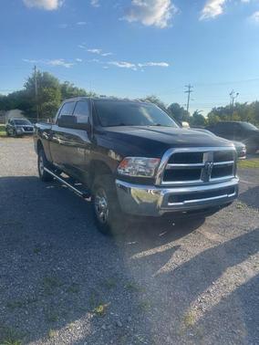 2018 RAM 2500 Tradesman Crew Cab 4x4 6'4' Box