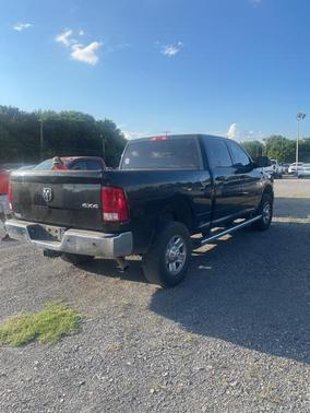 2018 RAM 2500 Tradesman Crew Cab 4x4 6'4' Box