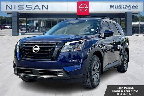 2025 Nissan Pathfinder SV 4WD