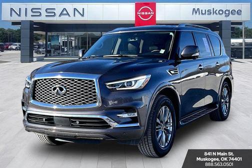 2022 INFINITI QX80 Luxe