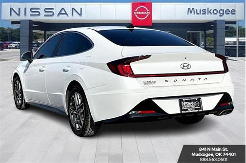 2022 Hyundai SONATA SEL
