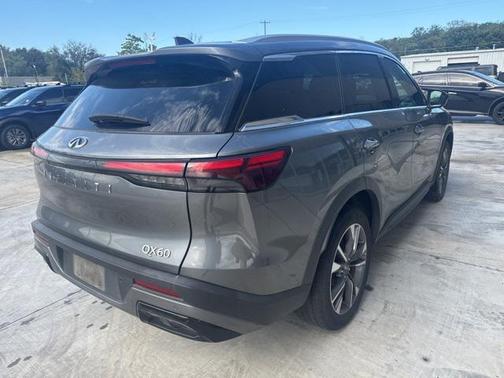 2024 INFINITI QX60 Luxe