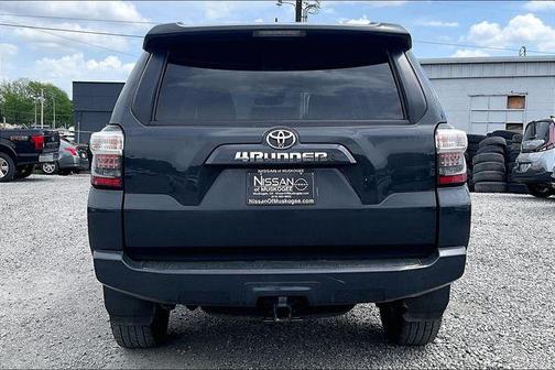 2024 Toyota 4Runner SR5