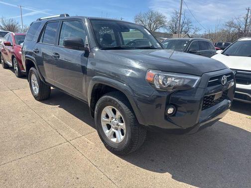 2024 Toyota 4Runner SR5